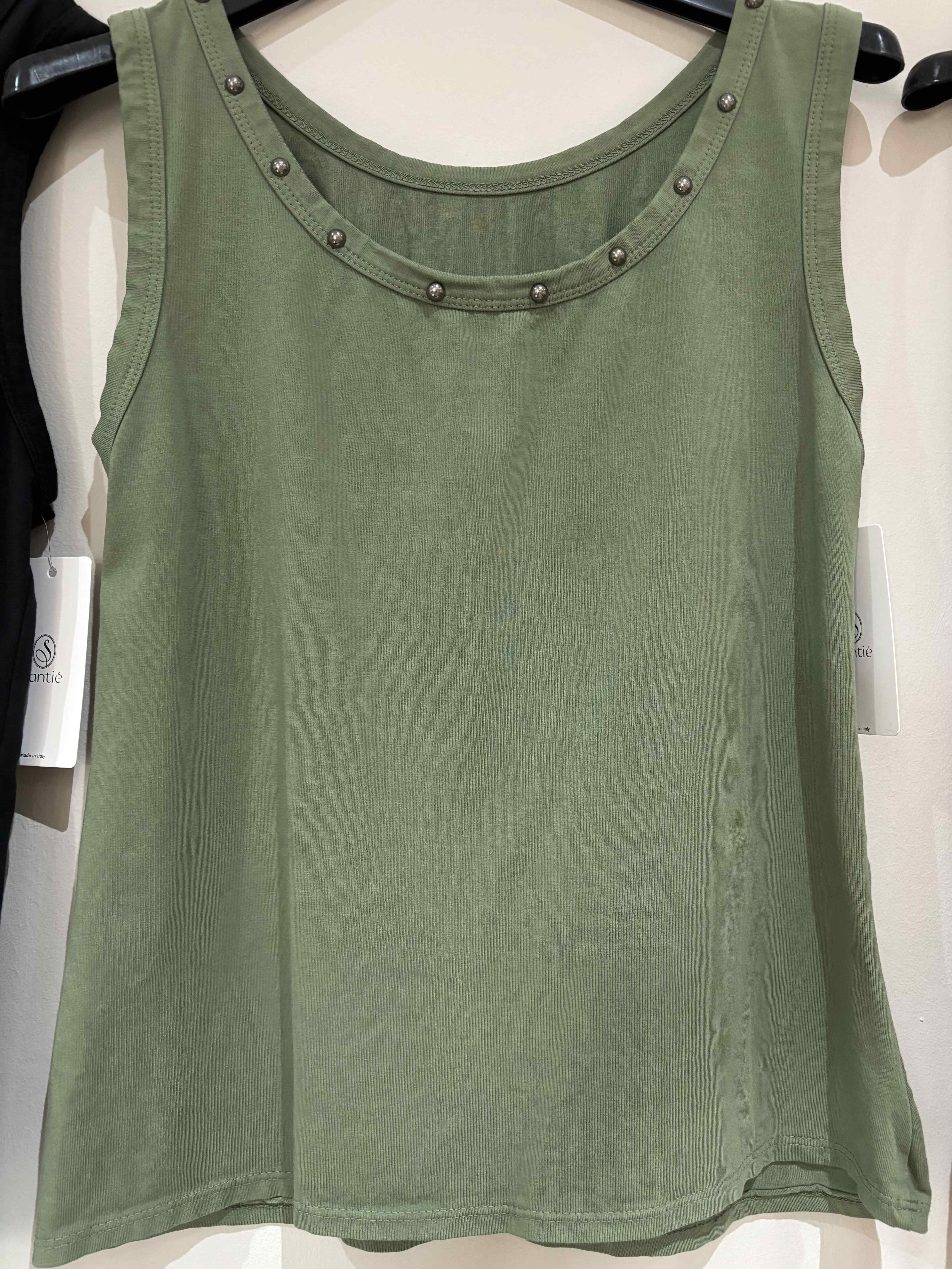CAMISETA TACHAS